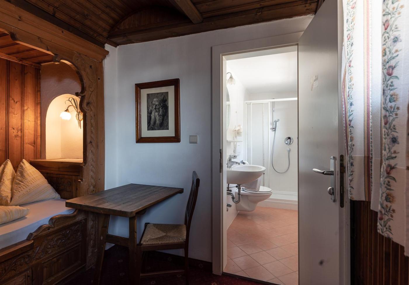 Gasthof Residence Brugghof & Erlhof Campo Tures Room photo