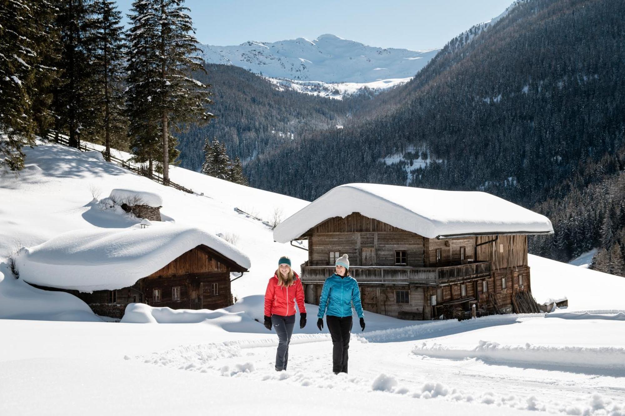 Gasthof Residence Brugghof & Erlhof Campo Tures Exterior photo